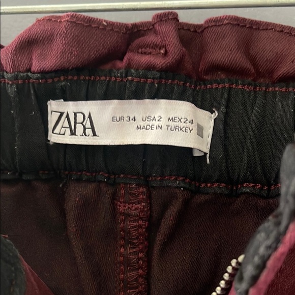 Zara women’s High Rise Burgundy Jeans Size 2 elastic at the waist - Picture 5 of 14